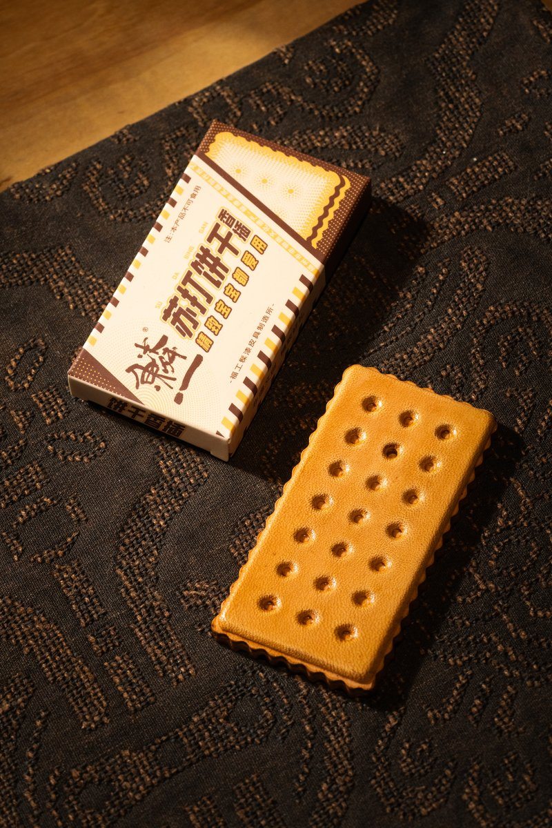 本原苏打饼干香承与包装